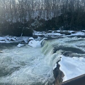 Great brands and prices! Live now! New items discounted womens plus size xl 2x